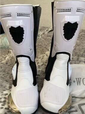 Men's White and Black Motorcycle Boots with Metallic Toe Caps